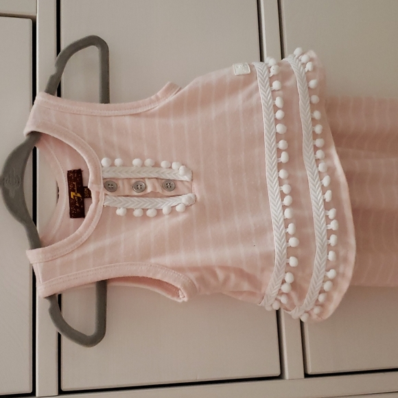 7 for all mankind pink striped jumper. Size 3/6 months. - Picture 2 of 4